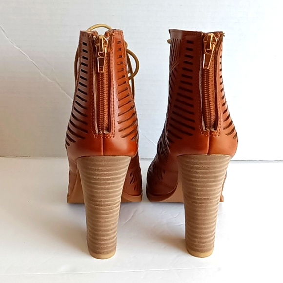 Chelsea Moreland Peep Toe, Heeled Ankle Booties - Picture 8 of 15